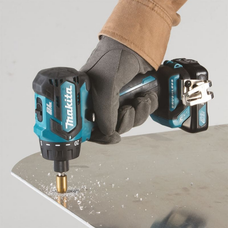 KIT MAKITA ORIGINAL: TALADRO INALÁMBRICO con PISTOLA DE IMPACTO + 26 ACCESORIOS + 2 BATERIAS PROMOCIÓN CIERRE DE TIENDA - Envío Gratis 24H MRW